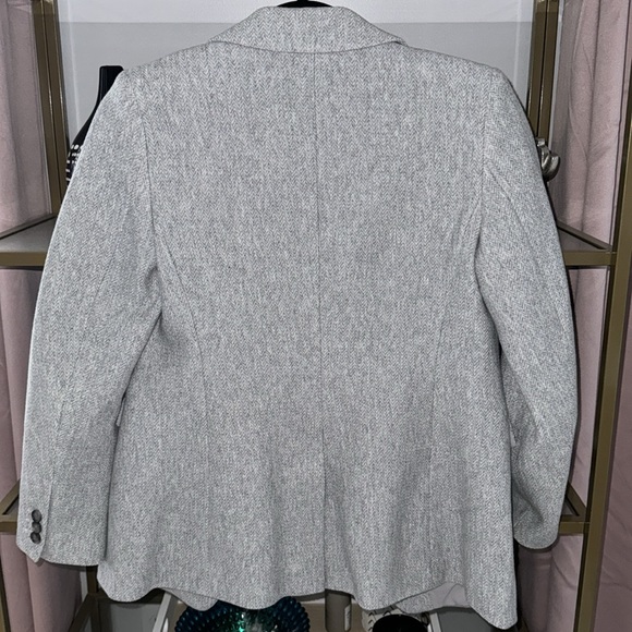 Loft petite size 2 blazer - Picture 3 of 3